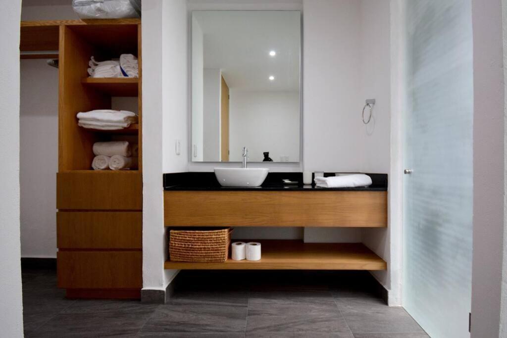 Apartamento Big Loft 2br 2.5bth One Block The